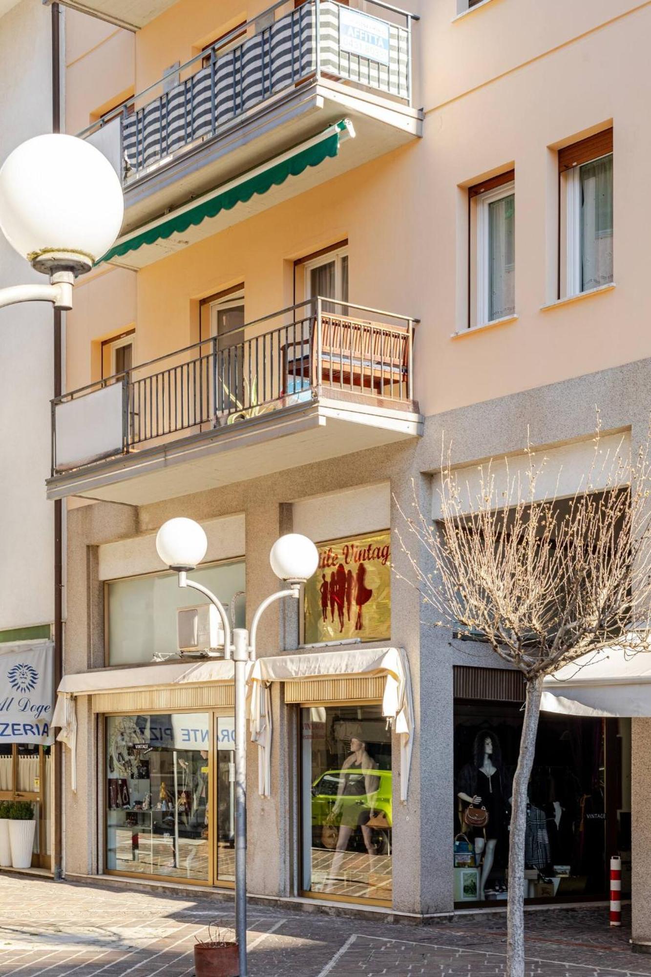 Sunny Home, Appartamento In Centro E Vicino Alla Spiaggia Grado Exterior foto