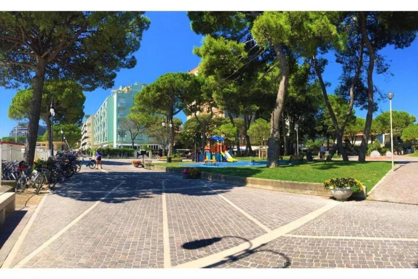 Sunny Home, Appartamento In Centro E Vicino Alla Spiaggia Grado Exterior foto